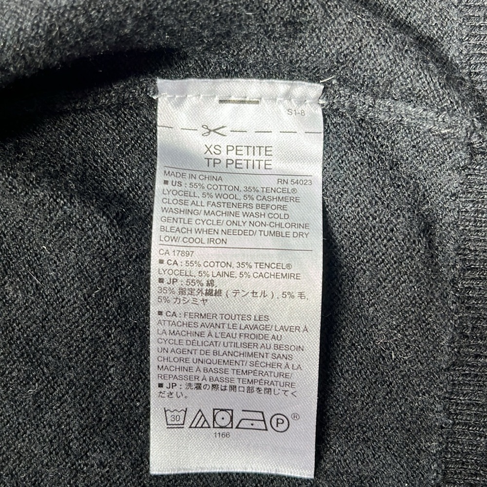 Banana Republic Black Cardigan Sweater - Picture 5 of 8
